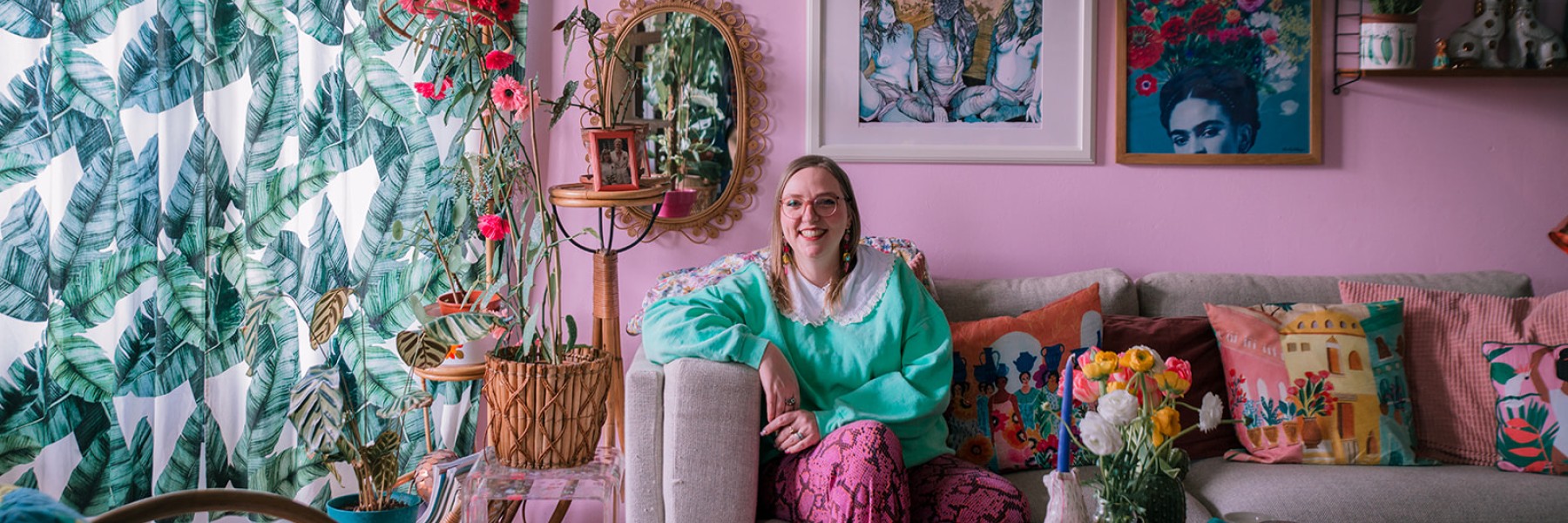 Maartje in haar kringloop paradijs | Fotografie: Sheena Schouwink