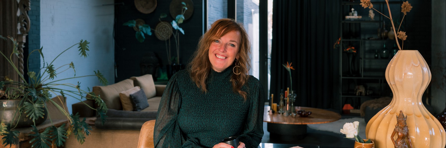 Annette woont in een oud APK-Keuringsstation | Foto: Sheena Schouwink