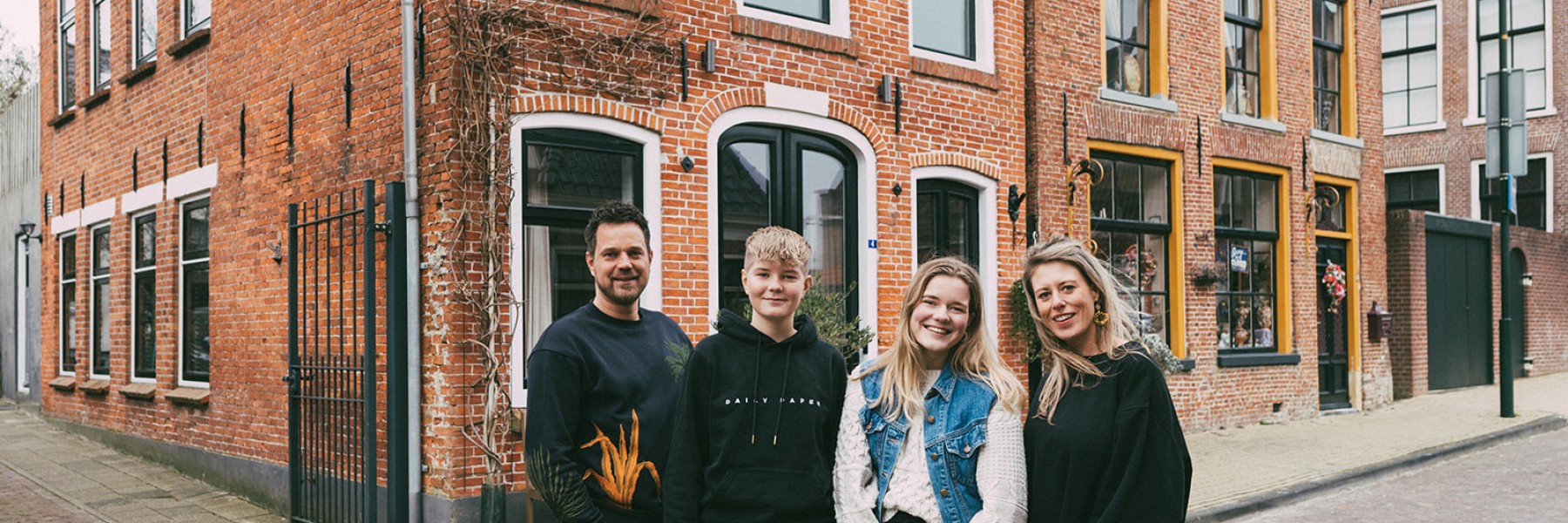 Voormalig pakhuis in Dokkum | Fotografie: Marjon Lukje