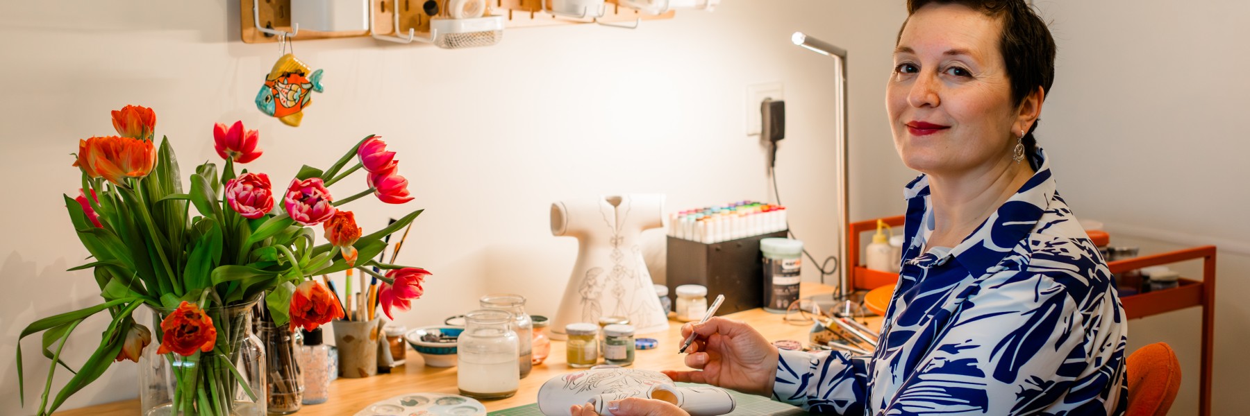 Keramiekschilder - Foto: Roos Eijmers