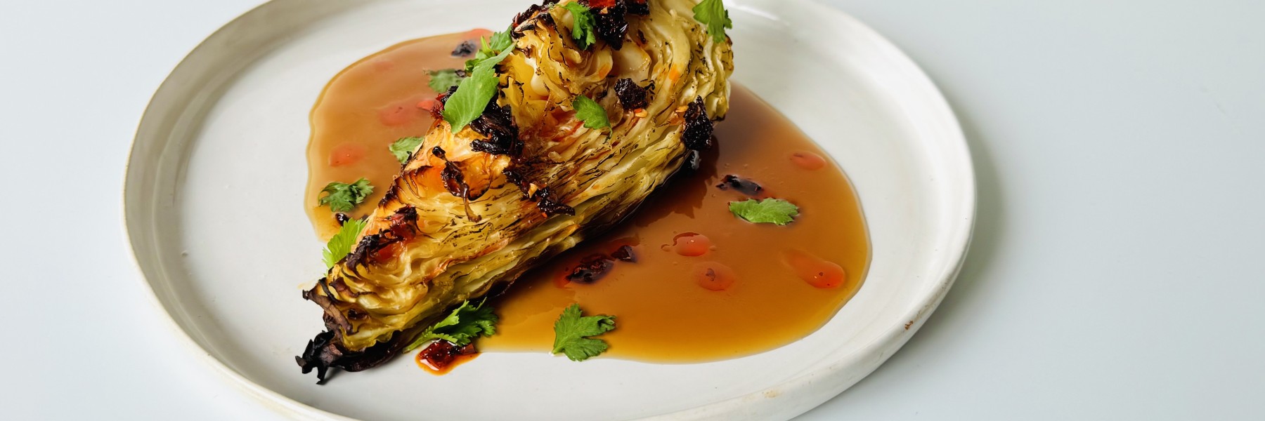 Spitskool uit de oven met chilicrisp - Jetske van den Elsen