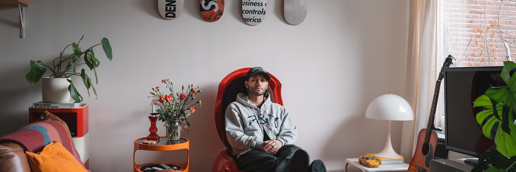 Jaren '70 interieur in de historische Oranje-Nassau Kazerne | Fotografie: Sheena Schouwink