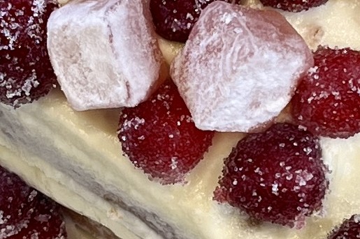 Nadia's kersttaart met witte chocolade, cranberry's en Turks fruit