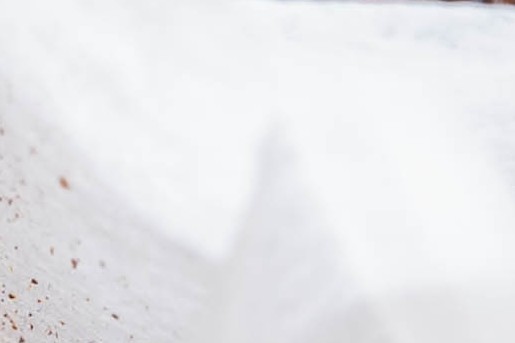 Koffiedik in bakje en zakjes