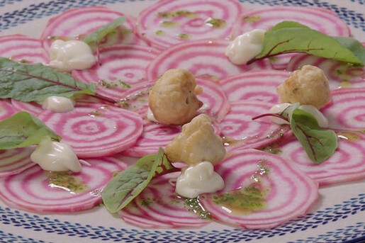 Bietencarpaccio met krokante bloemkool