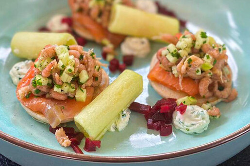 Blini met gerookte zalm