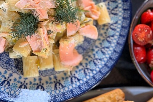 Pasta met zalm en witte saus
