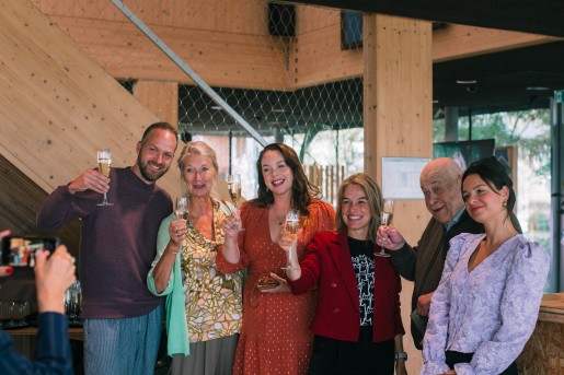 Proosten op 10 jaar BinnensteBuiten | Foto: Sheena Schouwink
