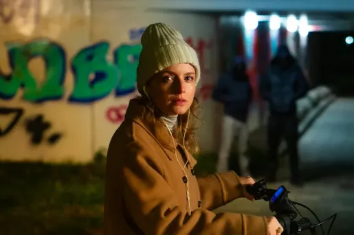 Header campagne App me als je thuis bent | KRO-NCRV