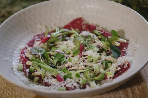 Verse carpaccio met hooikaas Verse carpaccio met hooikaas