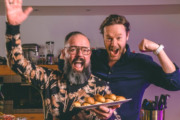 Zelfgemaakte worstenbroodjes