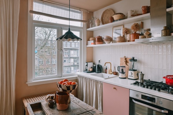 Kleurrijk vintage appartement in Amsterdam | Fotografie: Sheena Schouwink