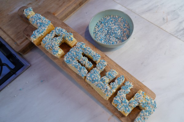 Beschuit letters James