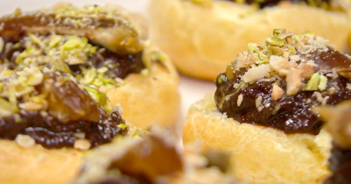 Verrukkelijke soesjes met chocoladedip | BinnensteBuiten