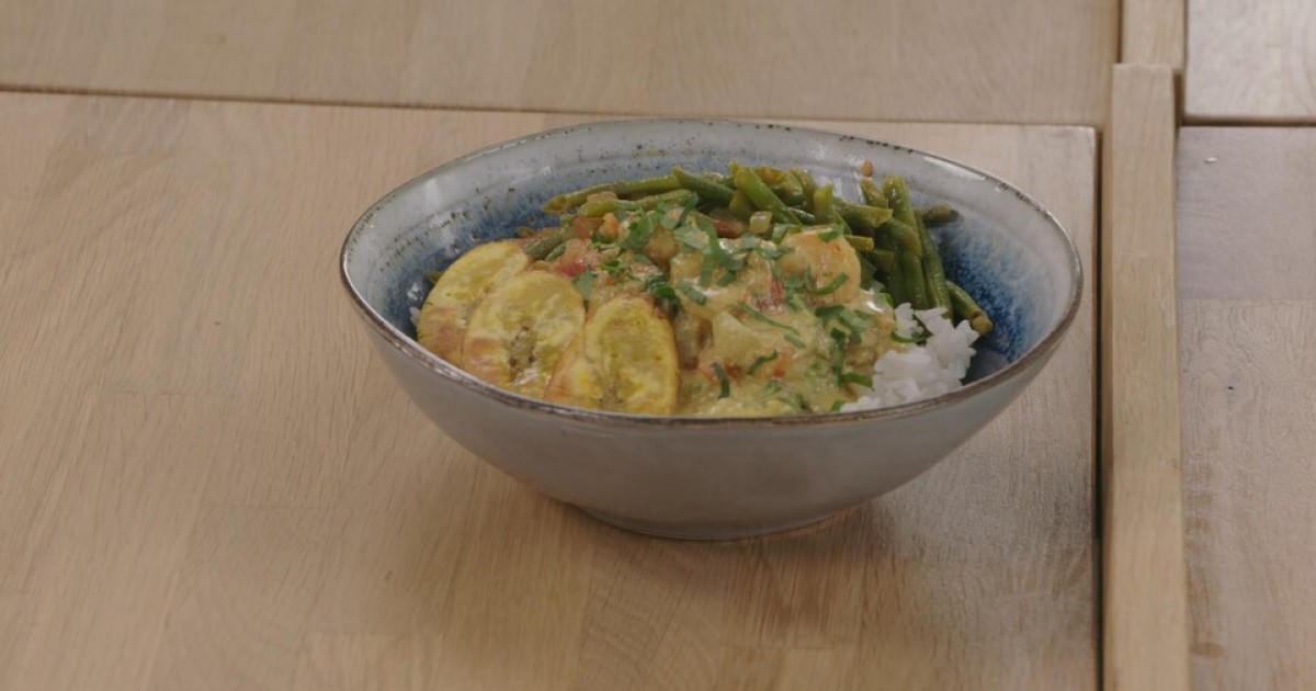Gamba's met jasmijnrijst, kousenband en bakbanaan | BinnensteBuiten
