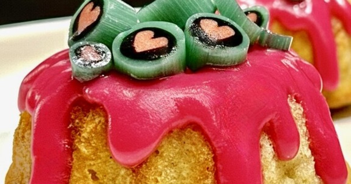 Valentijnscakejes met rozenwater en kardemom | BinnensteBuiten