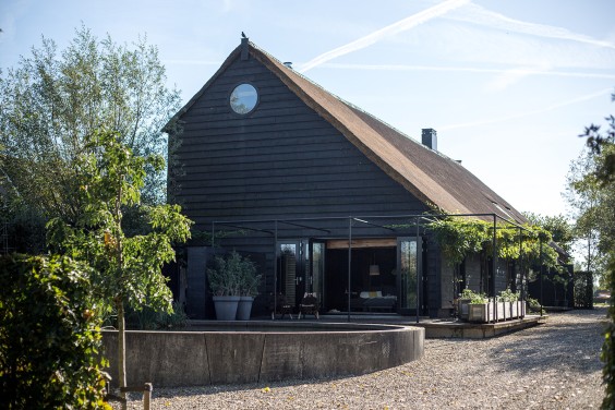 Boerderij met zwemvijver Giessenburg | Foto: Roos Eijmers