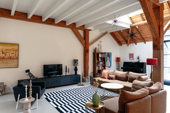 Monumentale schuur in Klarenbeek | Fotografie: Marjon Lukje