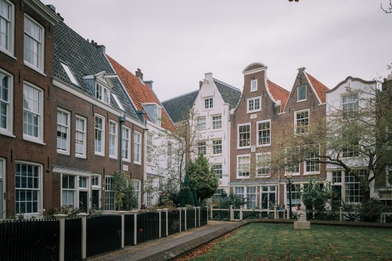 Interieur Begijnhof Amsterdam | Fotografie: Sheena Schouwink