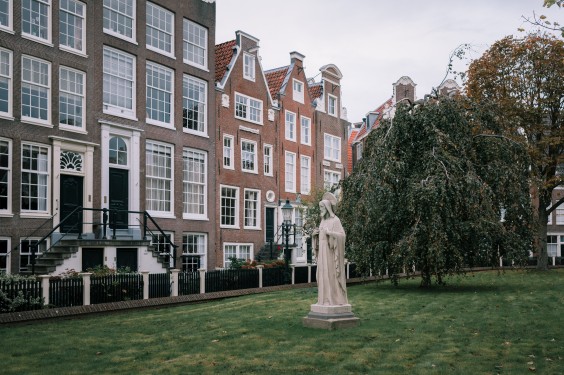 Het Begijnhof Amsterdam | Fotografie: Sheena Schouwink