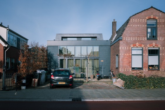 Voormalig APK-keuringsstation | Fotografie: Sheena Schouwink