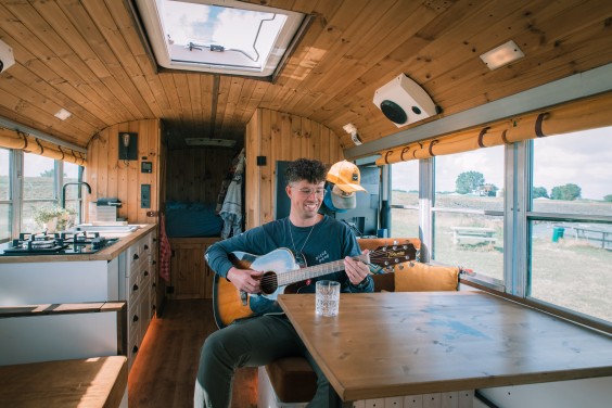 Surfbus Roadwhale | Fotografie: Sheena Schouwink