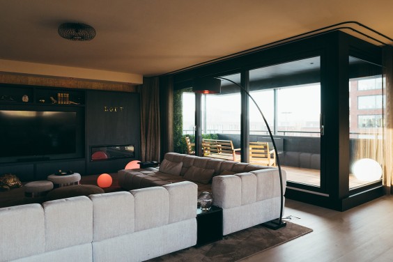 Verbouwd kantoorpand Zwolle | Fotografie: Marjon Lukje