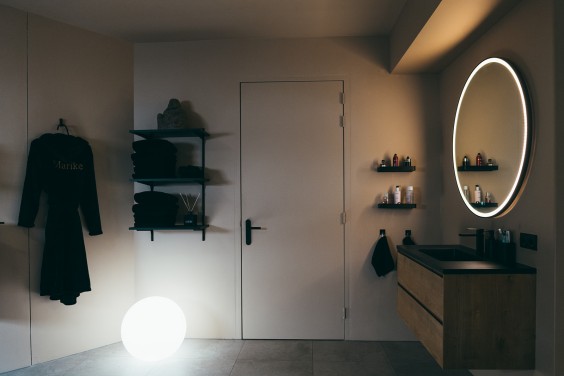 Verbouwd kantoorpand Zwolle | Fotografie: Marjon Lukje