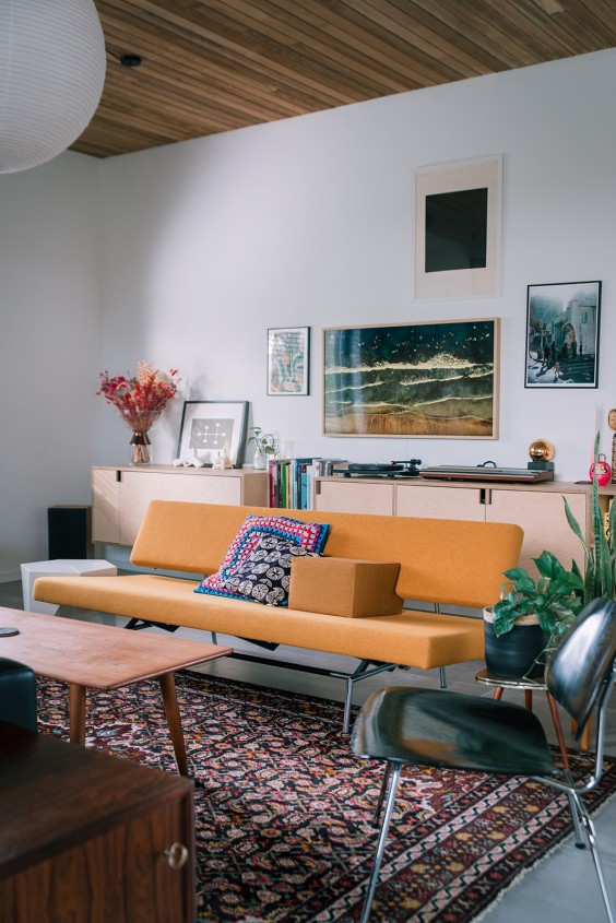 Kindvriendelijke familie 70's bungalow met kleur in Eindhoven | Foto: Sheena Schouwink