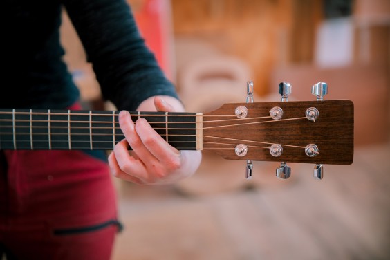 Gitaarbouwer | Fotografie: Sheena Schouwink