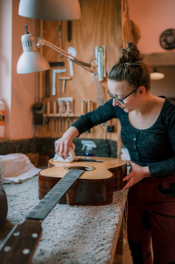 Gitaarbouwer | Fotografie: Sheena Schouwink