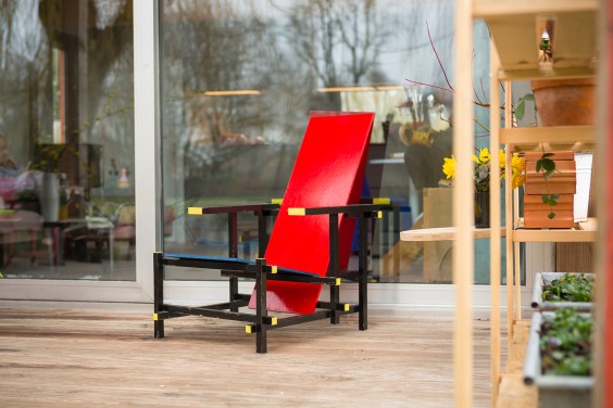 Zelf ontworpen tiny house in Rotterdam | Fotografie: Roos Eijmers