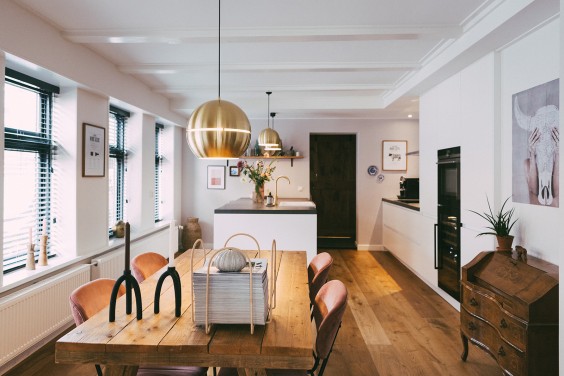 Voormalig pakhuis in Dokkum | Fotografie: Marjon Lukje