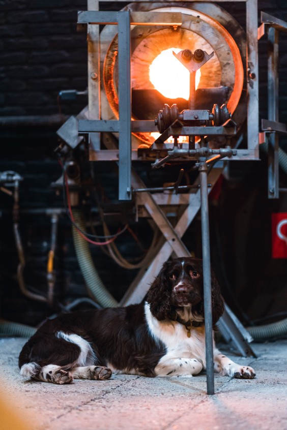 Glasblazers in Oostmarssum | Fotografie: Marjon Lukje