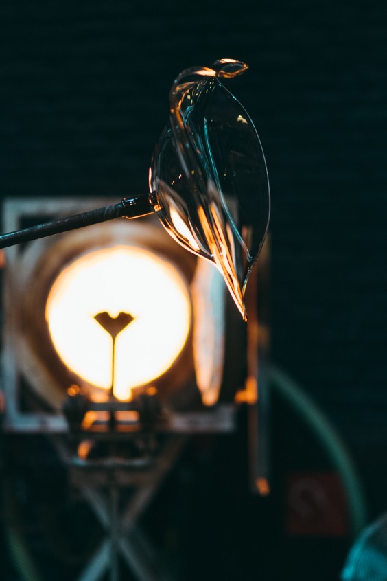 Glasblazers in Oostmarssum | Fotografie: Marjon Lukje