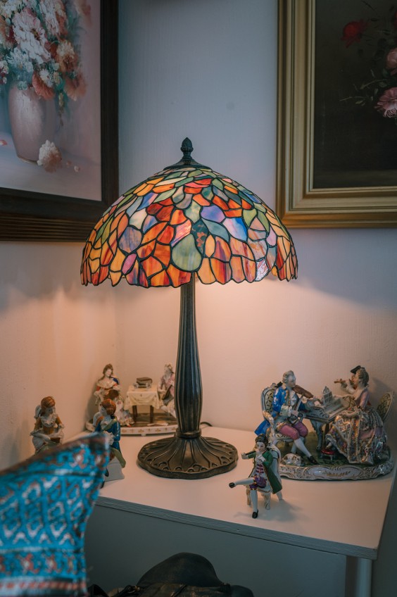 Tiffanylampen interieur Kudelstaart | Fotografie: Sheena Schouwink