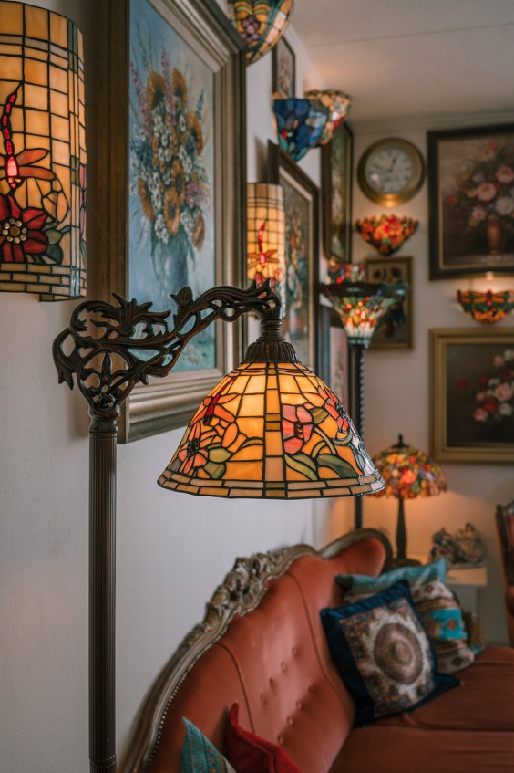 Tiffanylampen interieur Kudelstaart | Fotografie: Sheena Schouwink