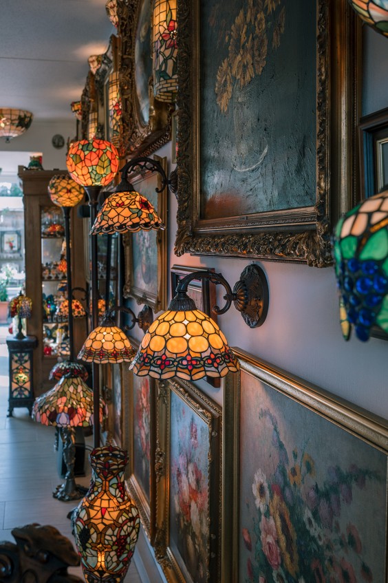 Tiffanylampen interieur Kudelstaart | Fotografie: Sheena Schouwink