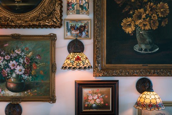 Tiffanylampen interieur Kudelstaart | Fotografie: Sheena Schouwink