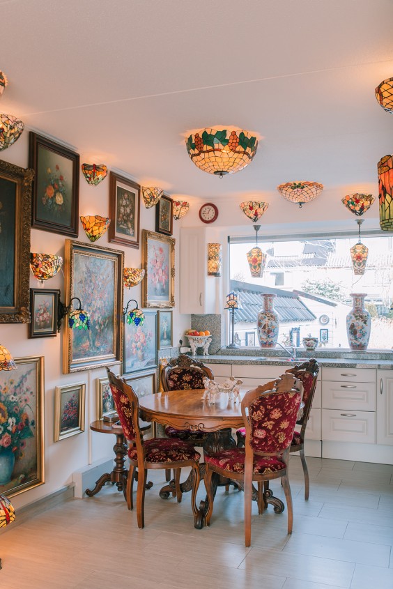 Tiffanylampen interieur Kudelstaart | Fotografie: Sheena Schouwink