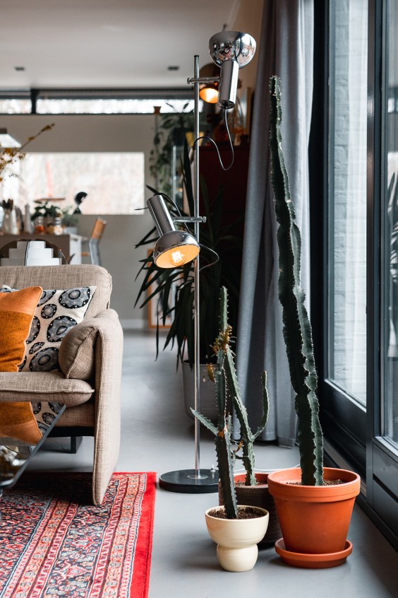 70s interieur met Friese trots | Fotografie: Marjon Lukje