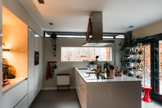 70s interieur met Friese trots | Fotografie: Marjon Lukje