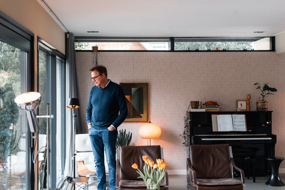 70s interieur met Friese trots | Fotografie: Marjon Lukje