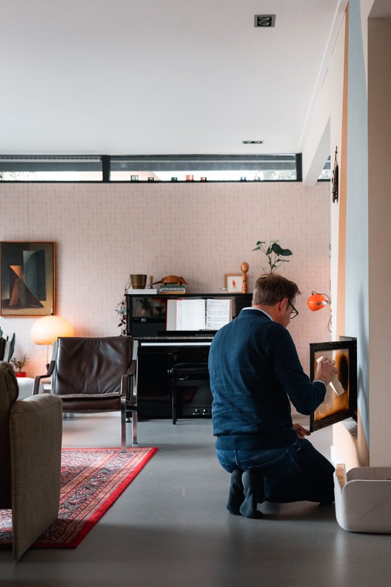 70s interieur met Friese trots | Fotografie: Marjon Lukje