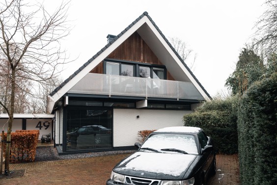 70s interieur met Friese trots | Fotografie: Marjon Lukje