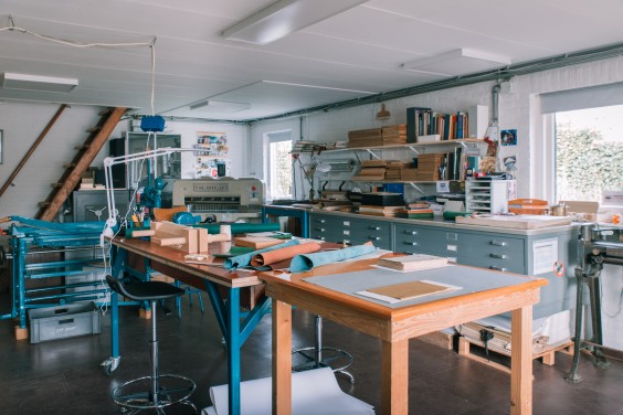 Boekbinder - Foto: Sheena Schouwink