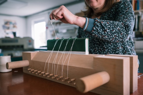 Boekbinder - Foto: Sheena Schouwink