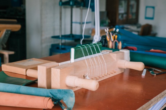 Boekbinder - Foto: Sheena Schouwink