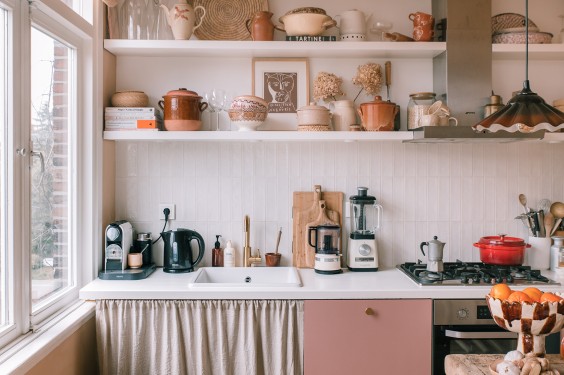 Kleurrijk vintage appartement in Amsterdam | Fotografie: Sheena Schouwink