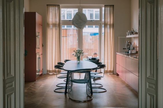 Gerenoveerd herenhuis in Haarlem | Fotografie: Sheena Schouwink